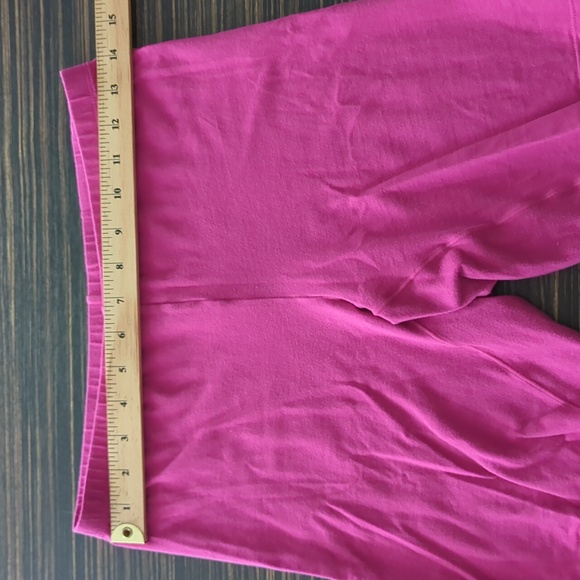 Pink biker shorts - Picture 2 of 6